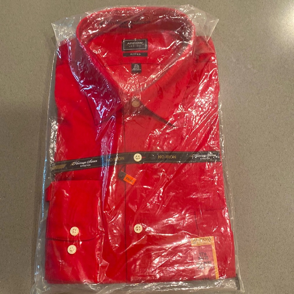 Men’s red no iron Arrow dress shirt new size 17 1/2